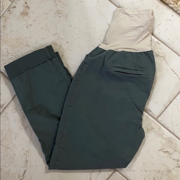 GAP Pants - Gap maternity capris